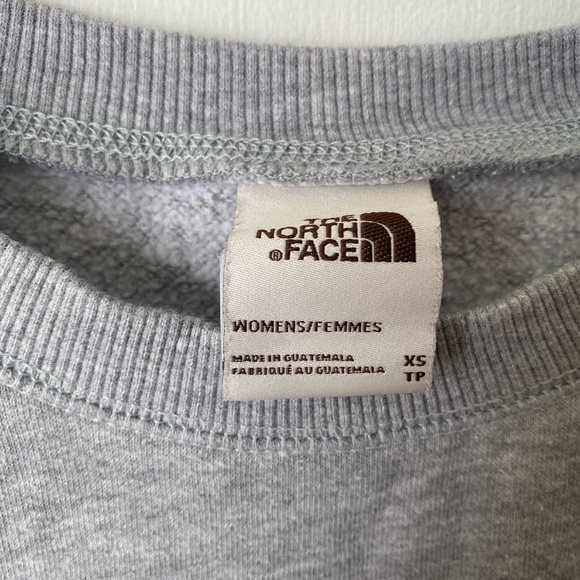 North face grey crewneck women’s - Picture 4 of 4